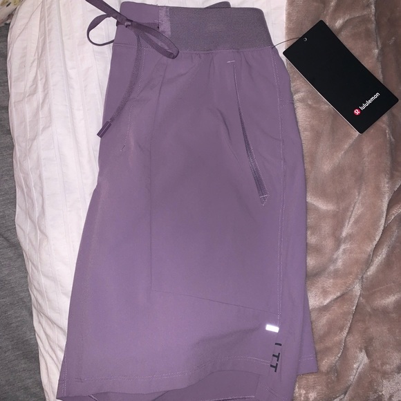 Men’s Lululemon shorts - Picture 5 of 5